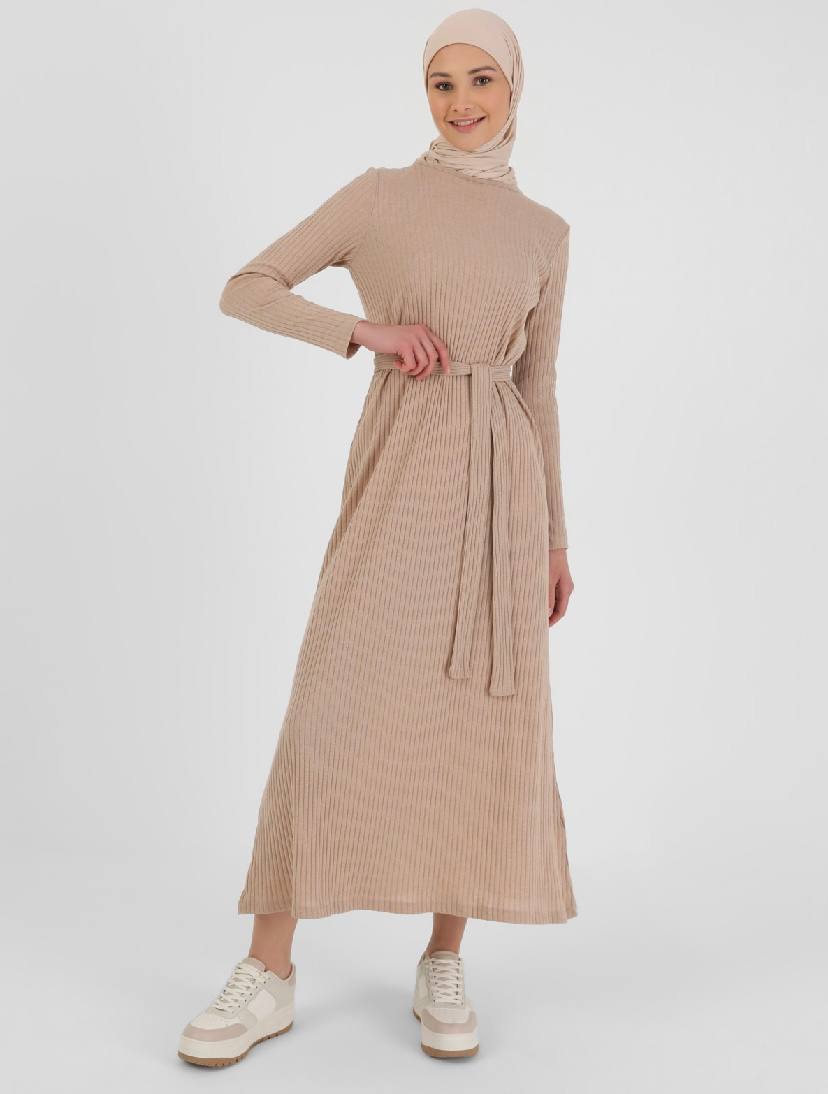 Ribbed beige long dress by MODANISA